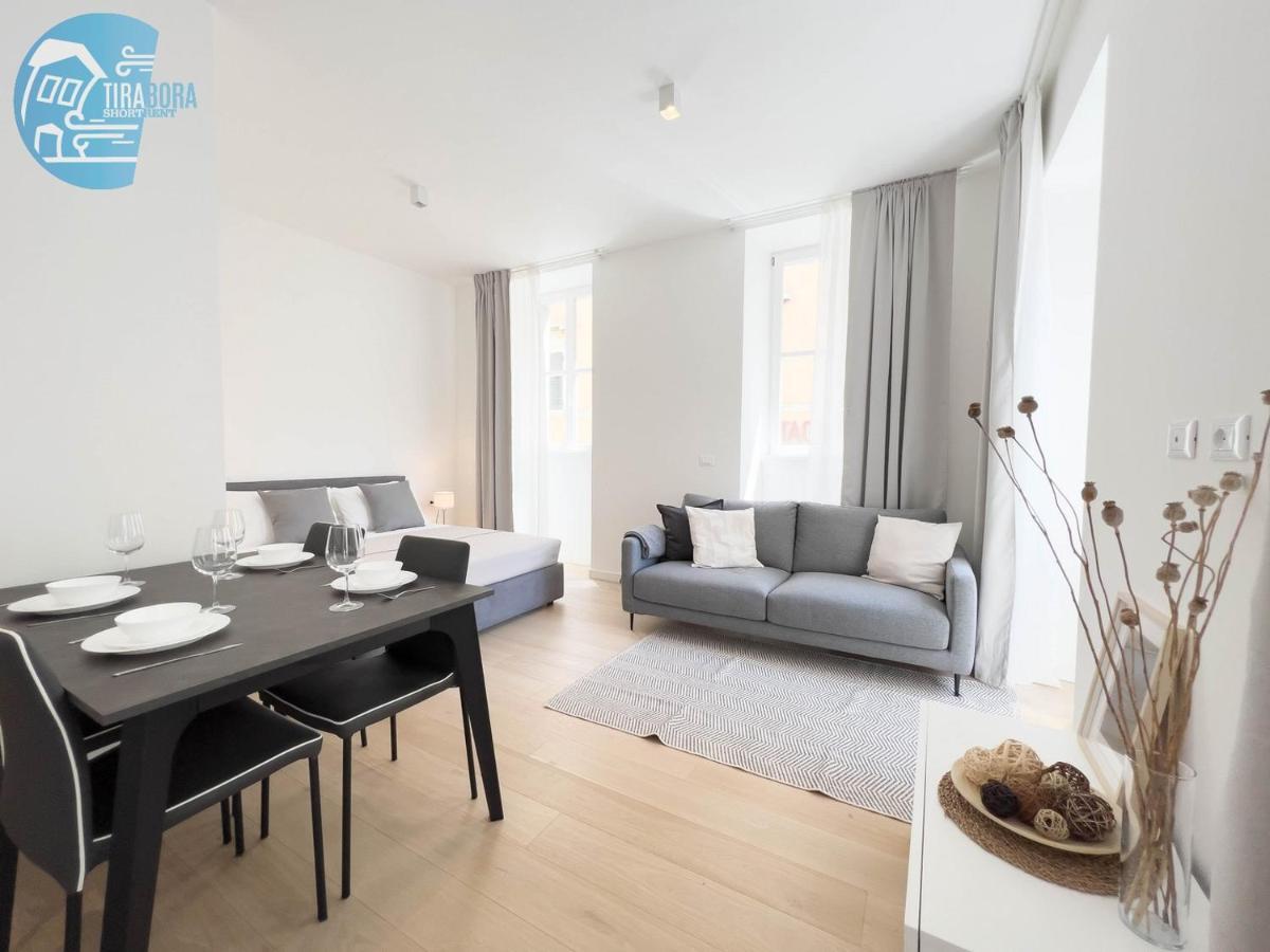 Cavana 3 Tirabora Short Rent Lägenhet Trieste Exteriör bild
