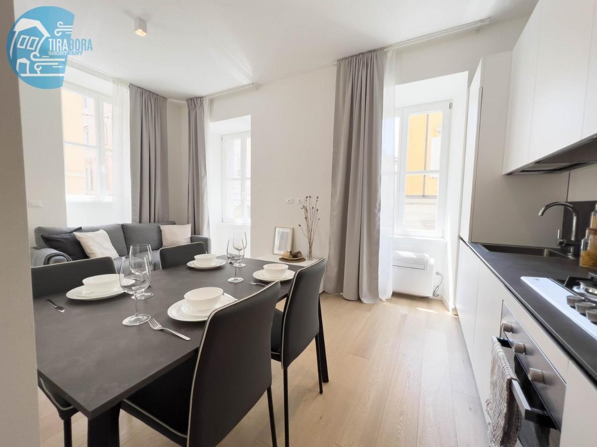 Cavana 3 Tirabora Short Rent Lägenhet Trieste Exteriör bild