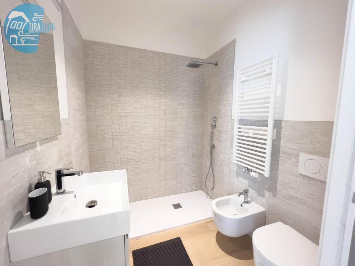 Cavana 3 Tirabora Short Rent Lägenhet Trieste Exteriör bild